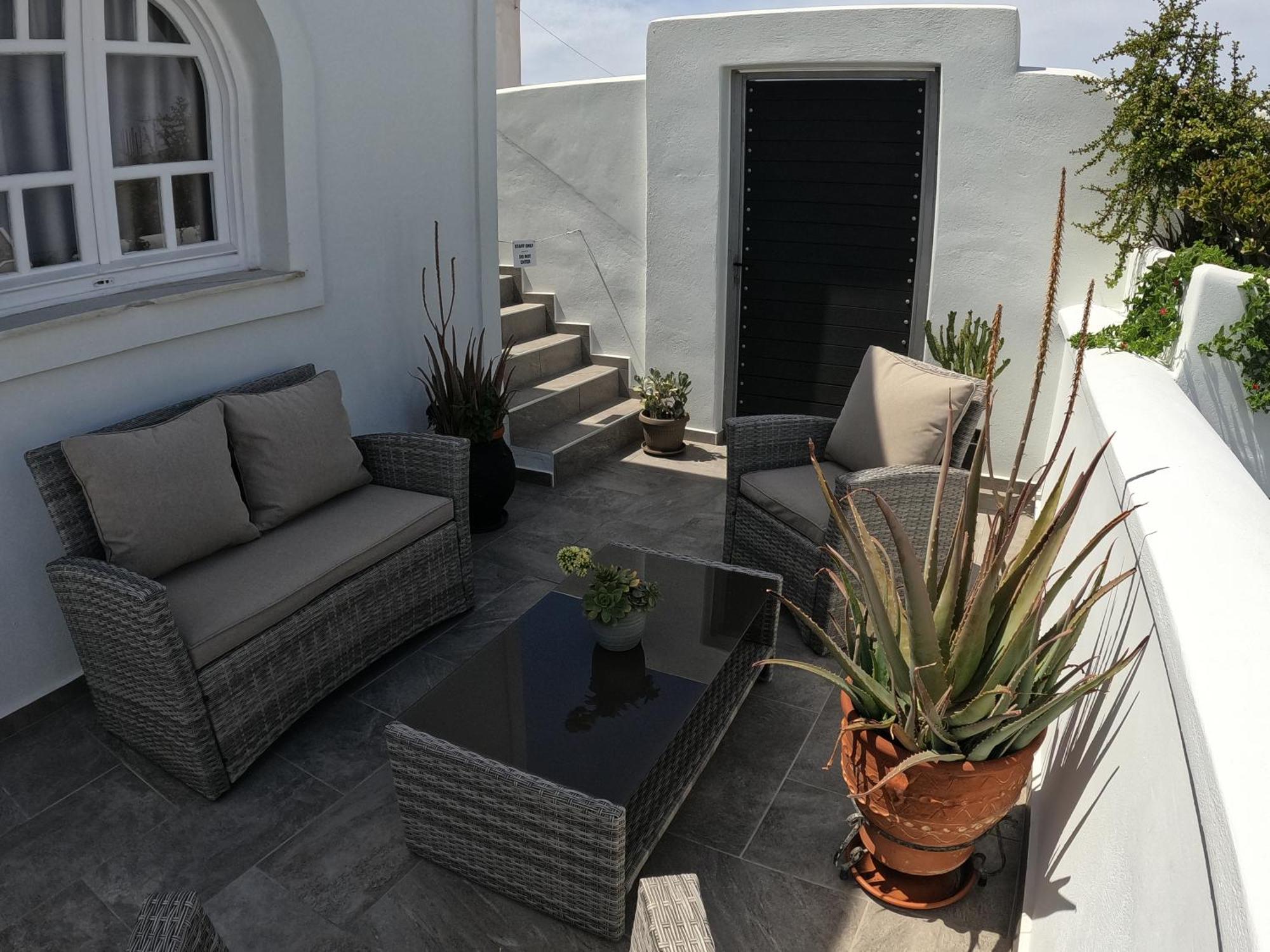 The Rock Luxury Homes Mesaria Exterior foto